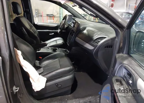 2016 Dodge Grand Caravan R/T z USA, uszkodzony, nr VIN 2C4RDGEG2GR216913